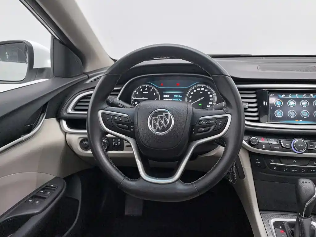 Buick Excelle — миниатюра 11
