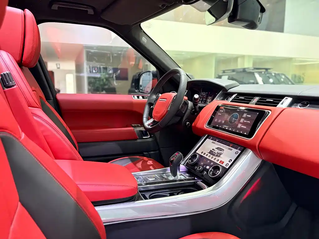 Land Rover Sport PHEV — миниатюра 15
