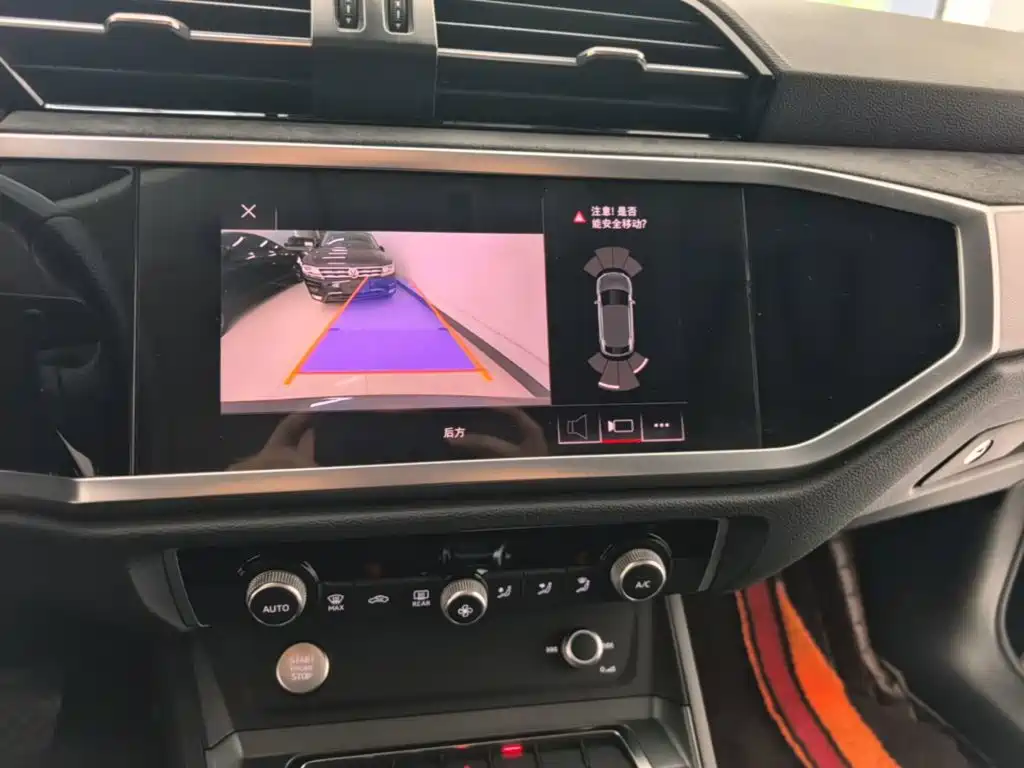 Audi Q3 Sportback — миниатюра 13