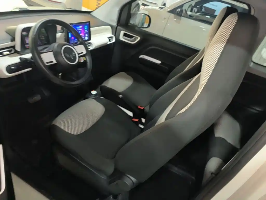 Wuling MINIEV — миниатюра 15
