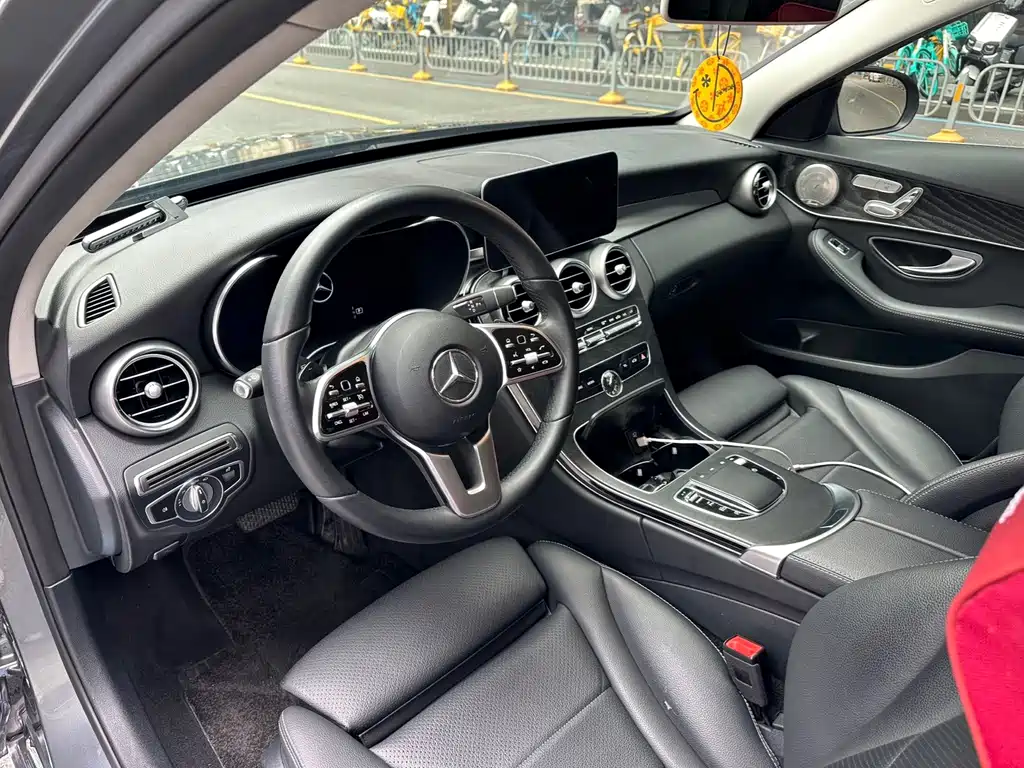 Mercedes-Benz C-Class (Import) — миниатюра 5