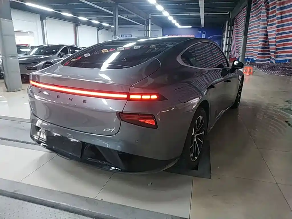 XPeng P7 — миниатюра 7