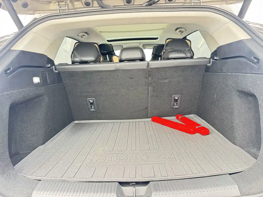 Roewe D5X DMH — миниатюра 11