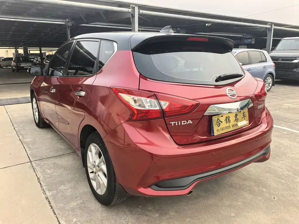 Nissan Tiida — миниатюра 6