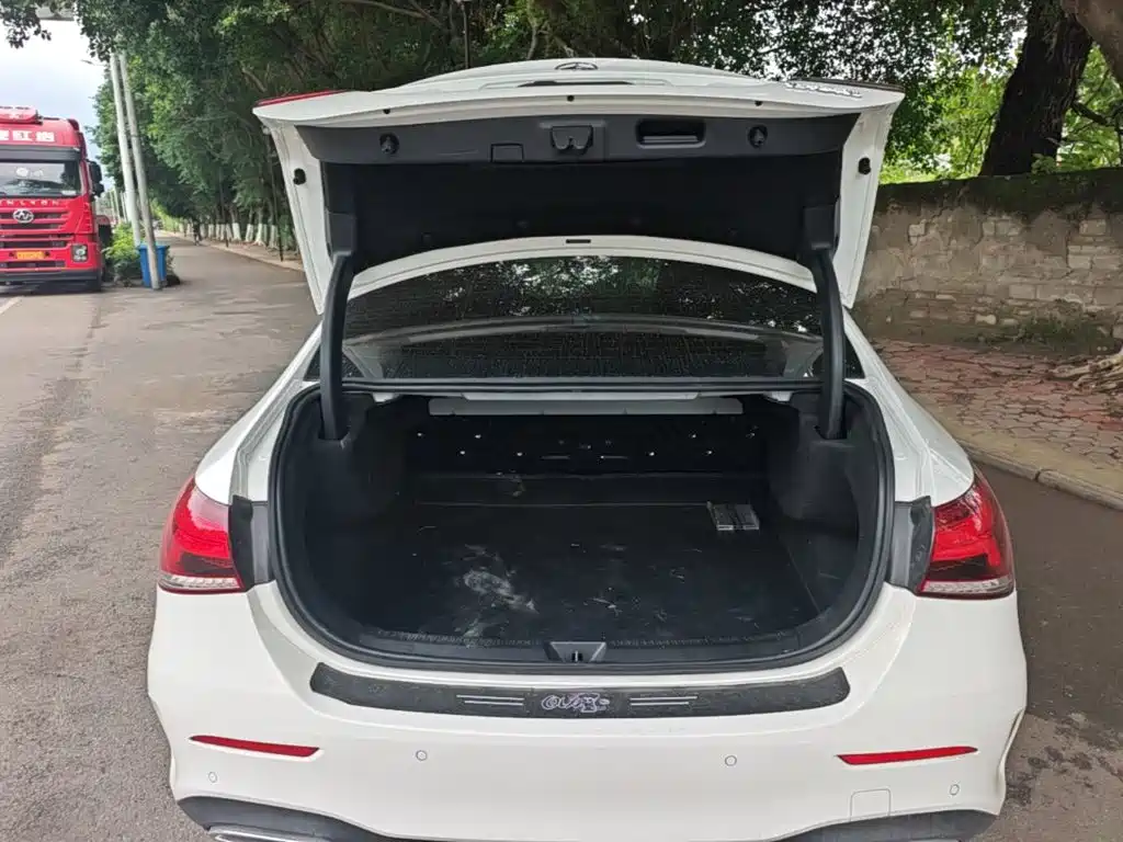 Mercedes-Benz A-Class — миниатюра 19