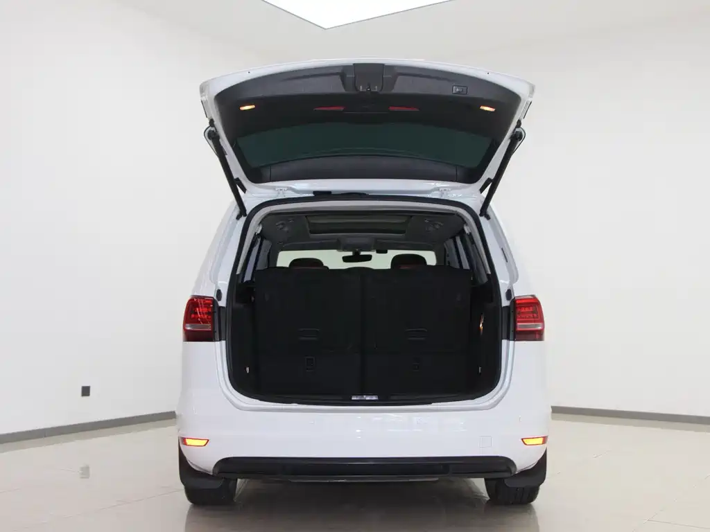 Volkswagen Sharan — миниатюра 14