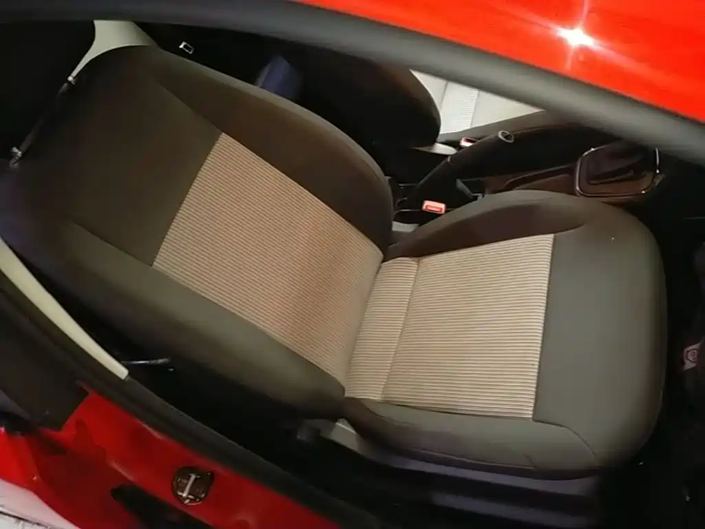 Volkswagen Polo — миниатюра 25