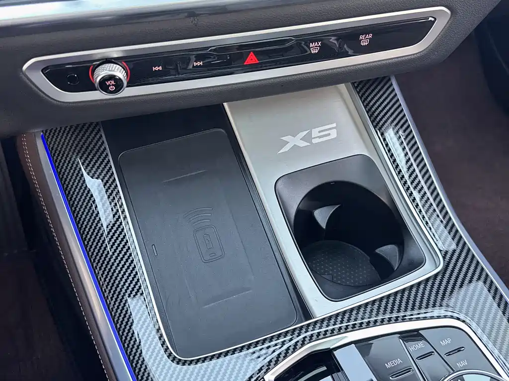 BMW X5 2023 xDrive 40Li M Sport