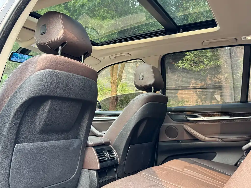 BMW X5 2015 xDrive28i