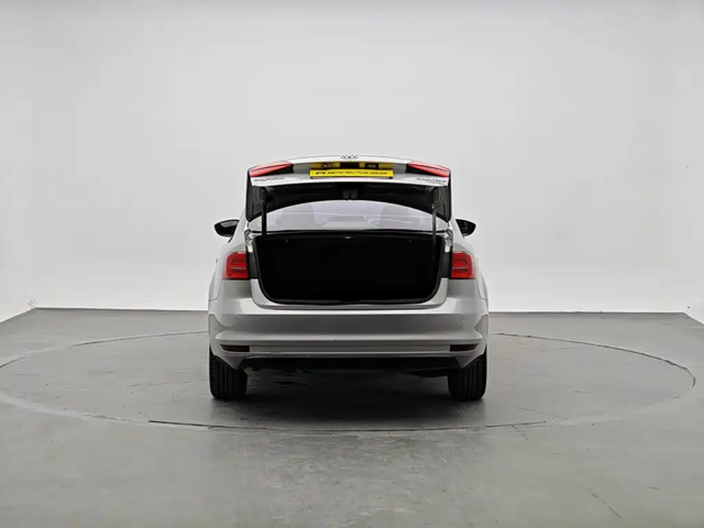 Volkswagen Sagitar — миниатюра 10