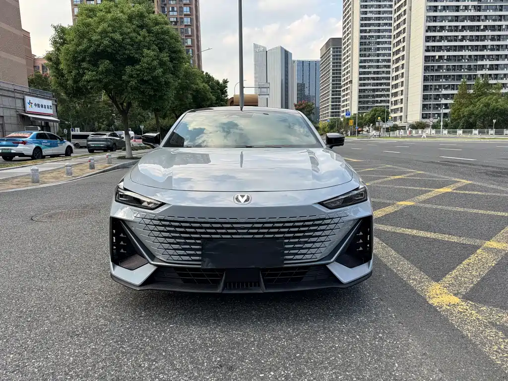 Changan UNI-V — миниатюра 2