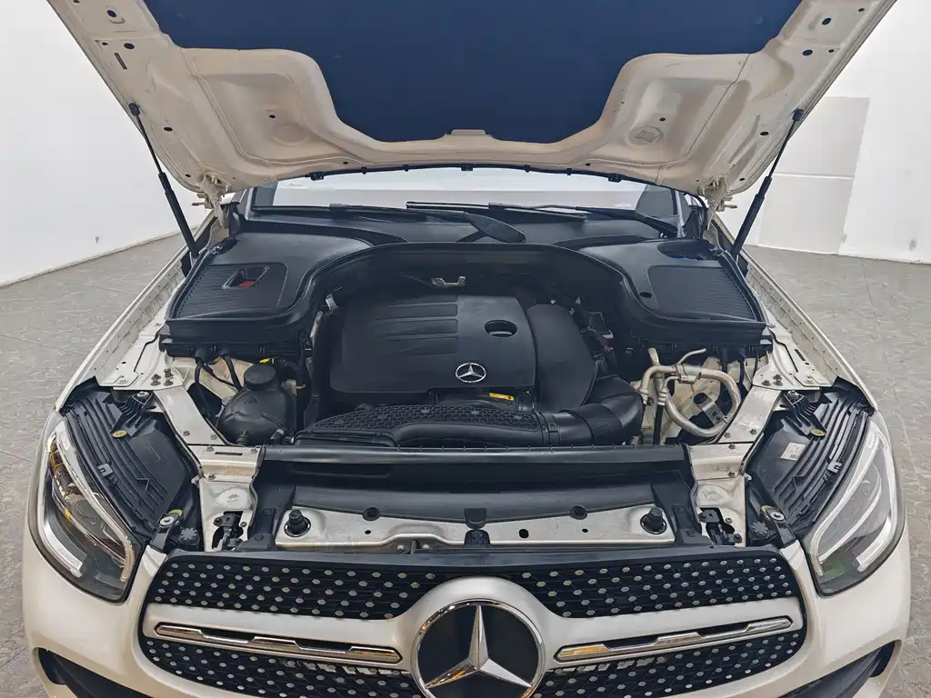 Mercedes-Benz GLC — миниатюра 12