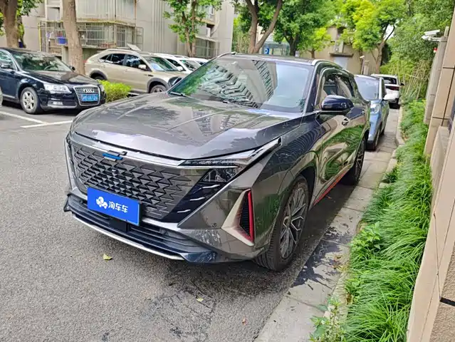 Changan Oshan Z6