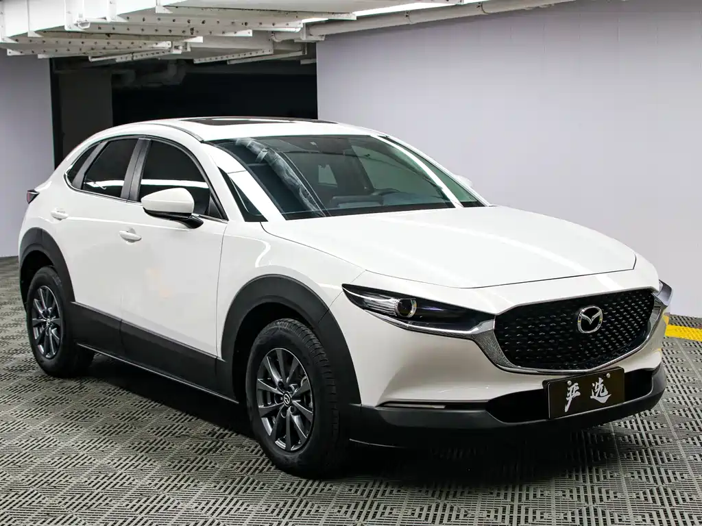 MAZDA CX 30