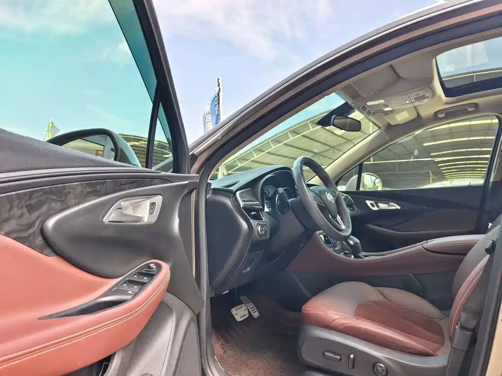 Buick Envision Plus — миниатюра 7