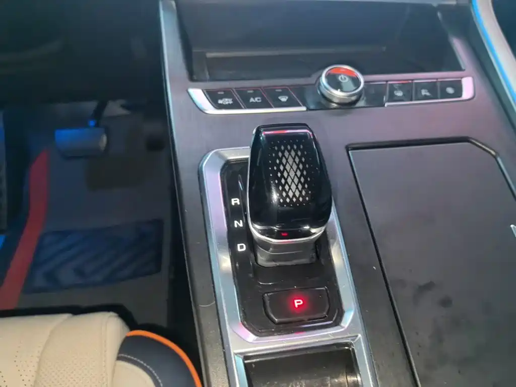 Wey Macchiato DHT-PHEV — миниатюра 14