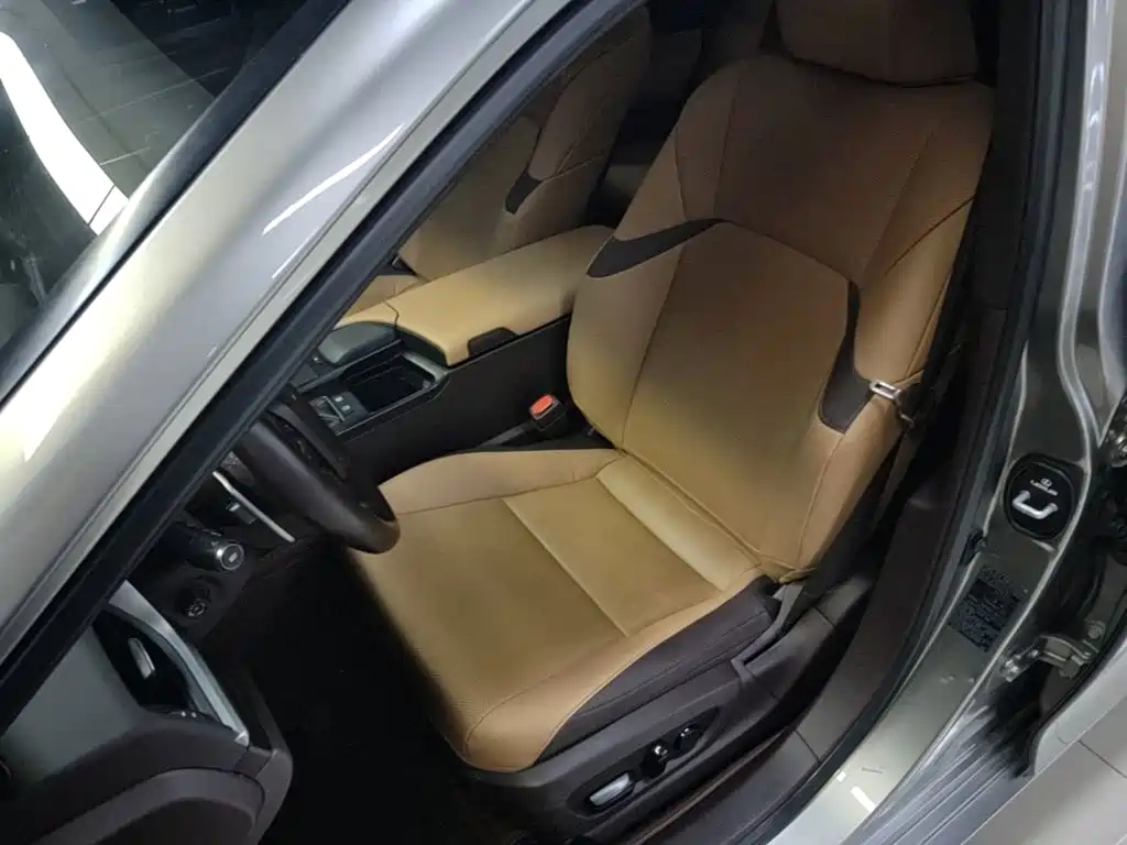 Lexus ES — миниатюра 15