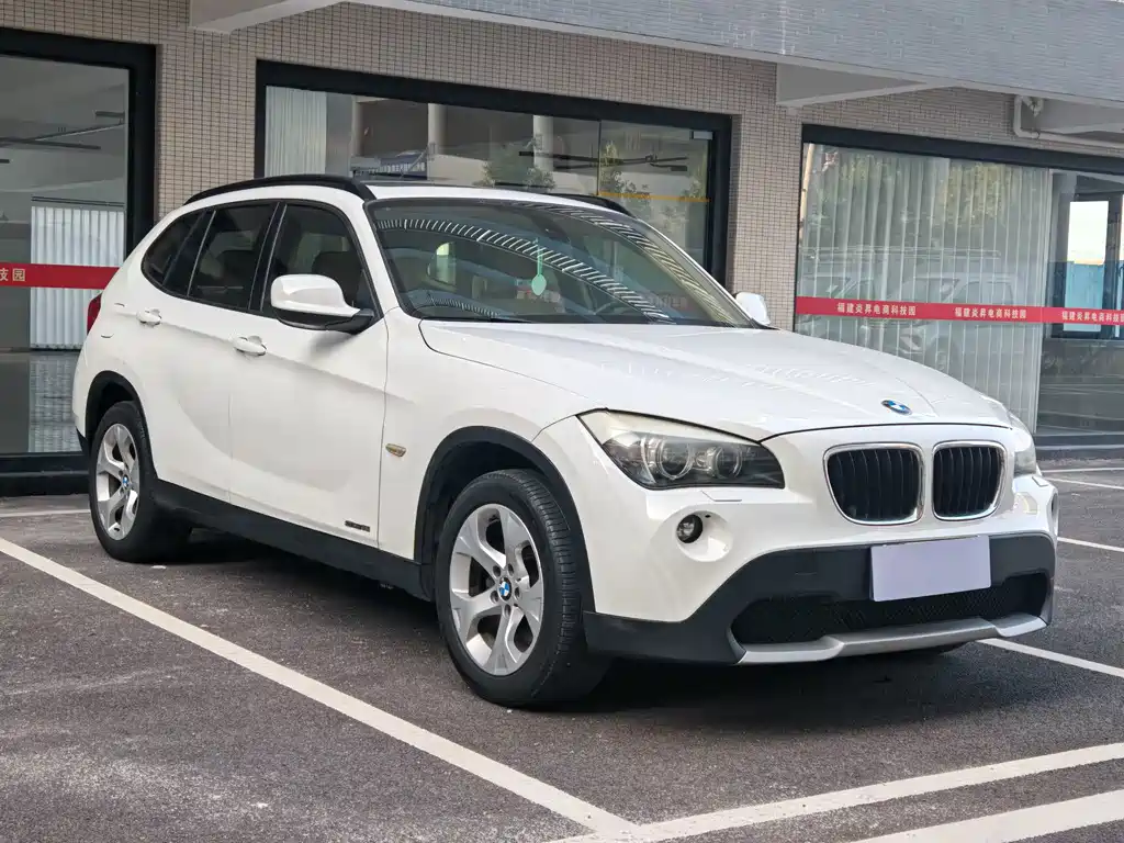 BMW X1 (Import) — миниатюра 3