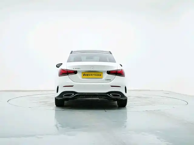 Mercedes-Benz A-Class — миниатюра 6