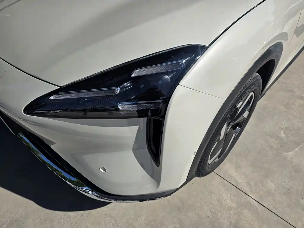 Baojun Yunhai — миниатюра 4