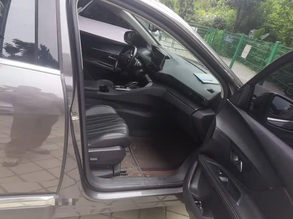 Peugeot 4008 — миниатюра 19