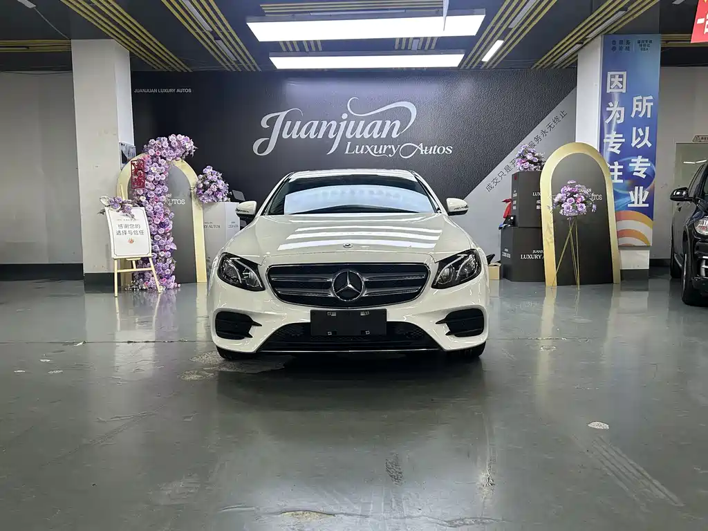 Mercedes-Benz E-Class — миниатюра 2