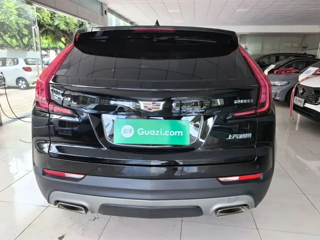 Cadillac XT4 — миниатюра 6