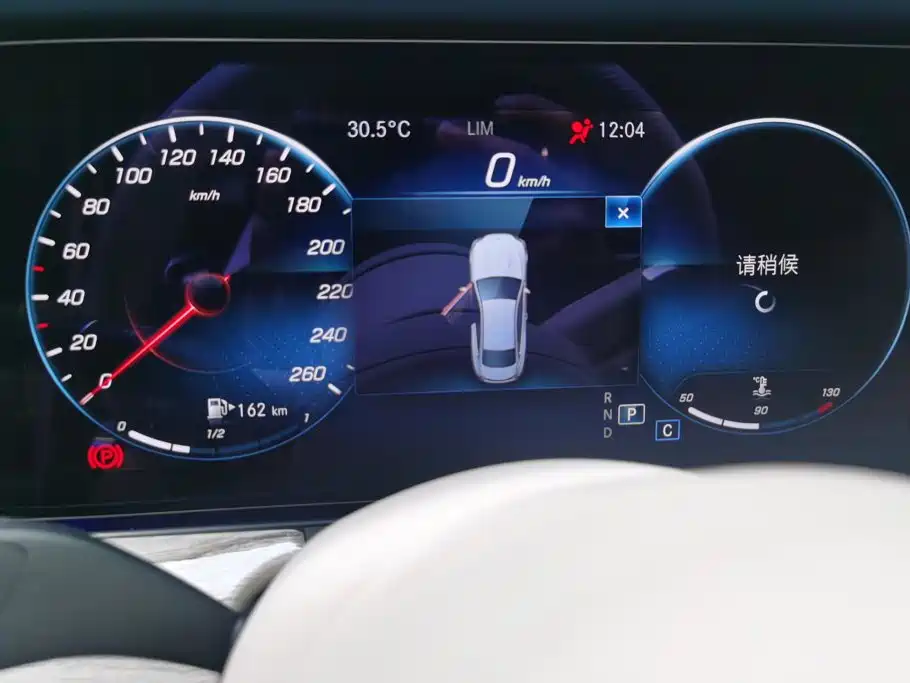 Mercedes-Benz E-Class (Import) — миниатюра 14