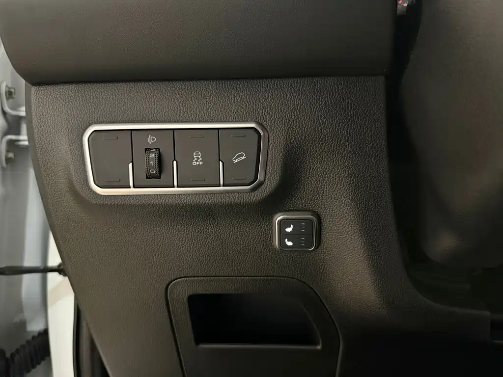 Haval M6 — миниатюра 17