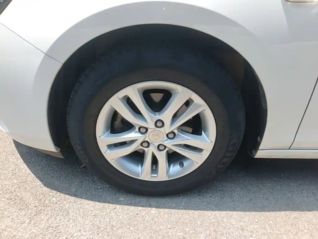 Chevrolet Cavalier — миниатюра 23