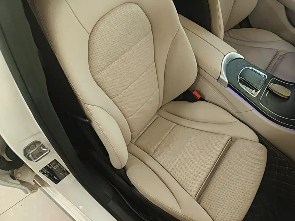 Mercedes-Benz C-Class — миниатюра 25