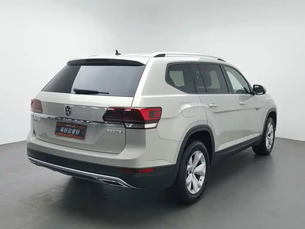 Volkswagen Teramont — миниатюра 2