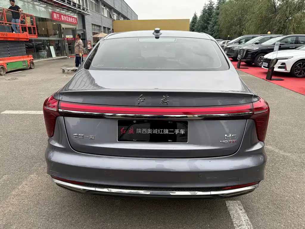 Hongqi Hongqi H5 — миниатюра 8
