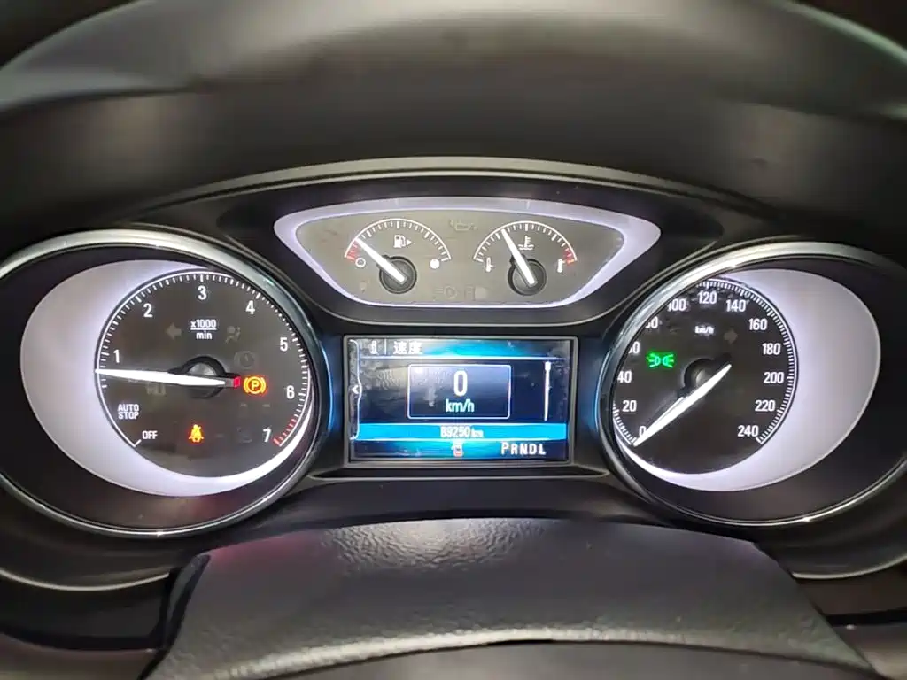 Buick Envision Plus — миниатюра 12