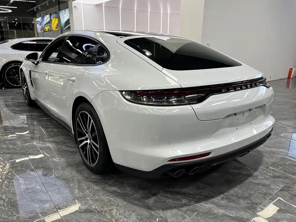 Porsche Panamera — миниатюра 15