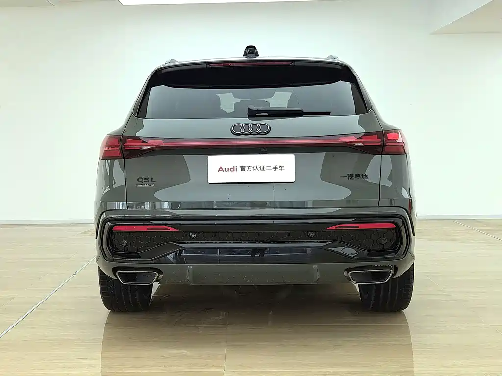 Audi Q5L — миниатюра 5