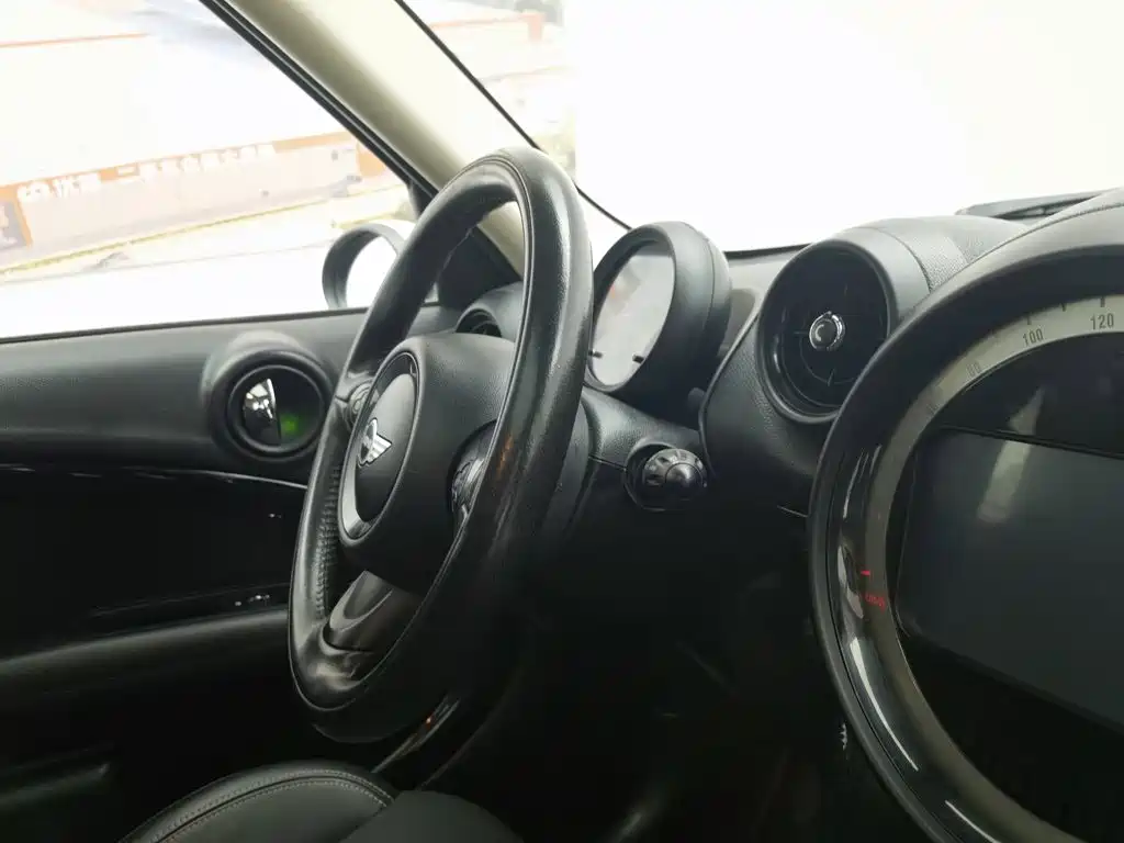 MINI Mini Countryman — миниатюра 22