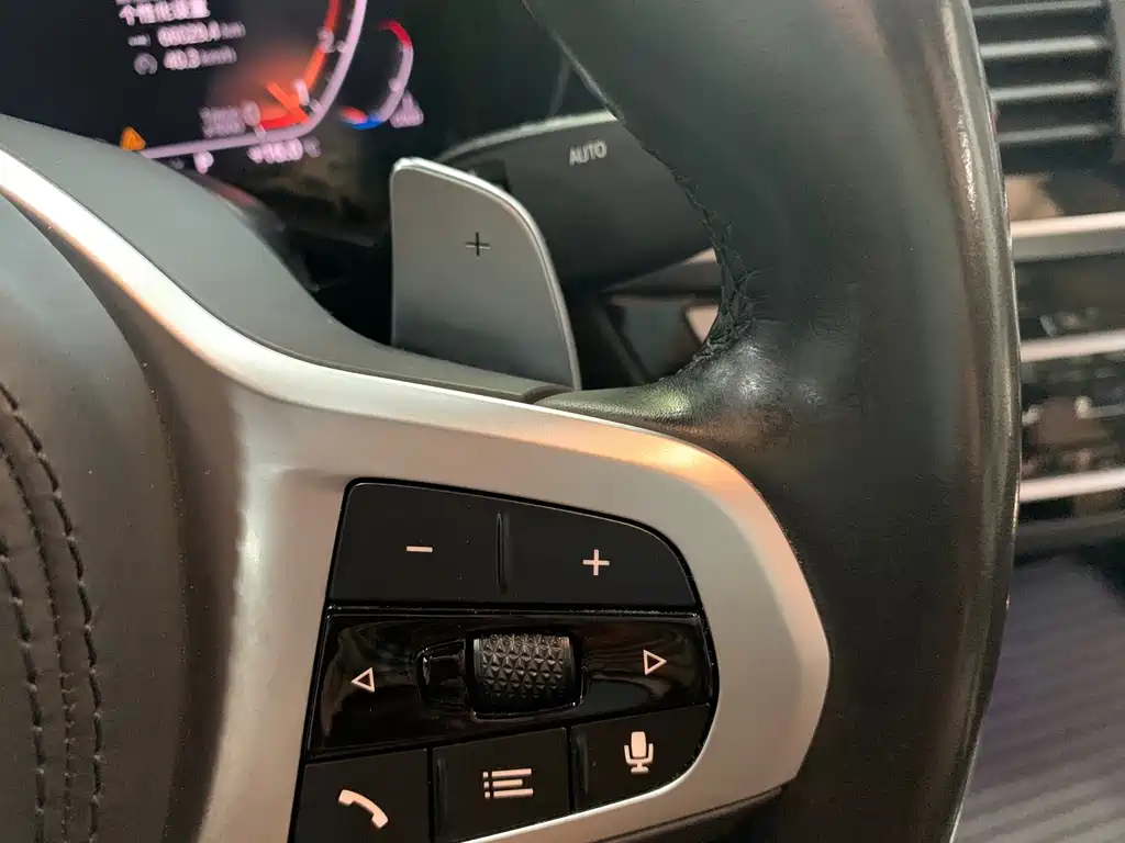 BMW X4 — миниатюра 13