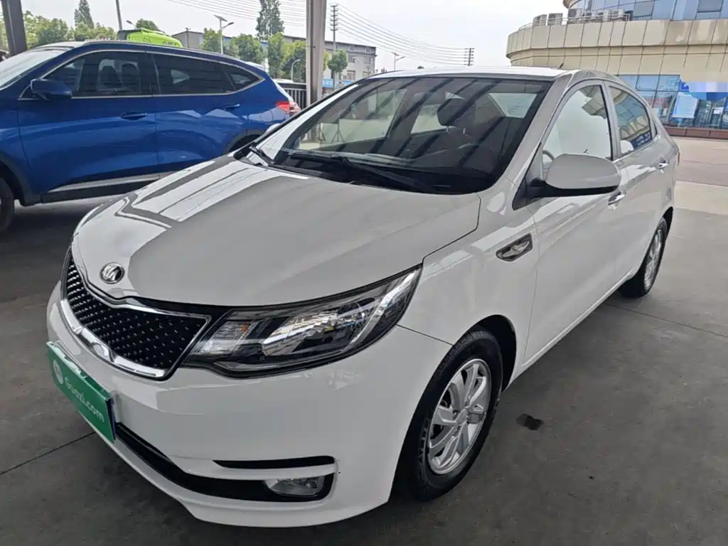 Kia K2 2015 1.4L MT GLS