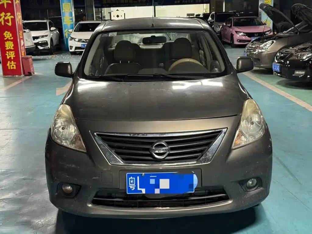 Nissan Sunny — миниатюра 2