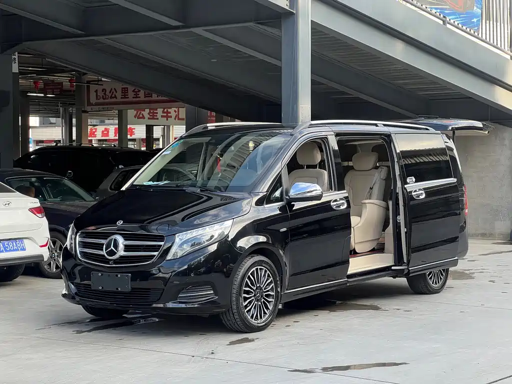 Mercedes-Benz V-Class