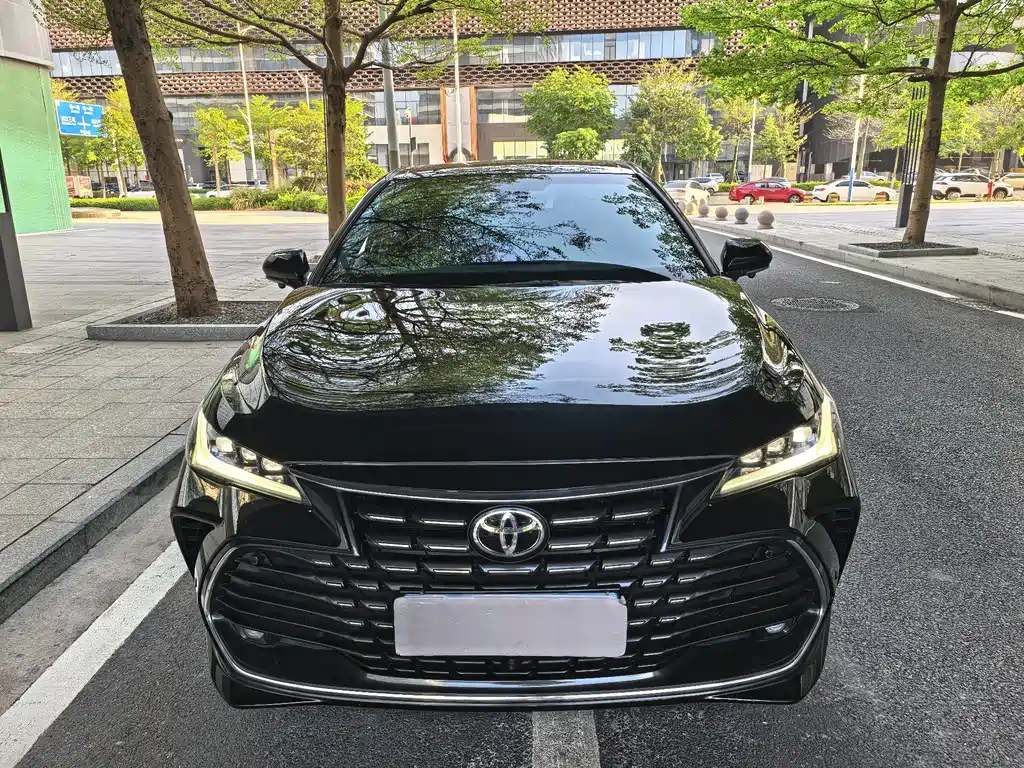TOYOTA ASIAN DRAGON