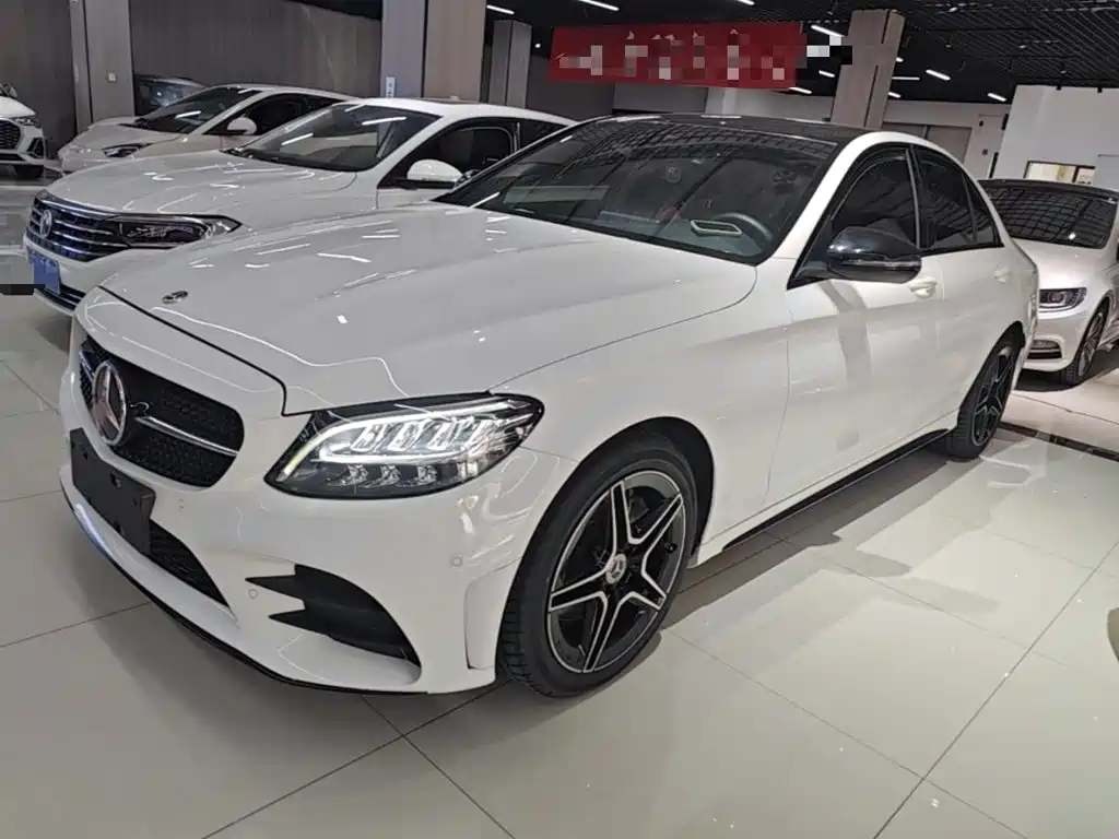 Mercedes-Benz C-Class — миниатюра 2