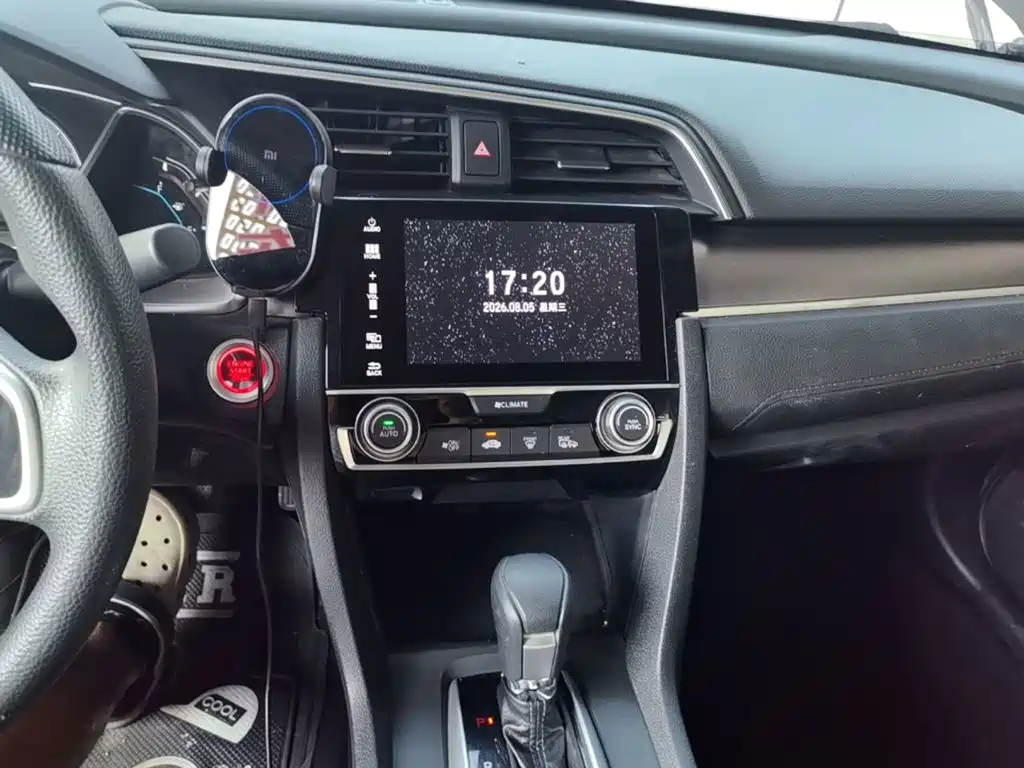 Honda Civic — миниатюра 13