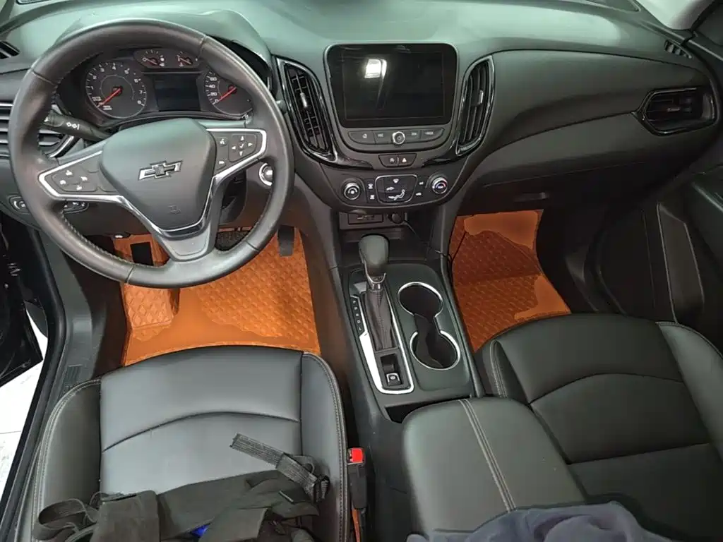 Chevrolet Equinox — миниатюра 10