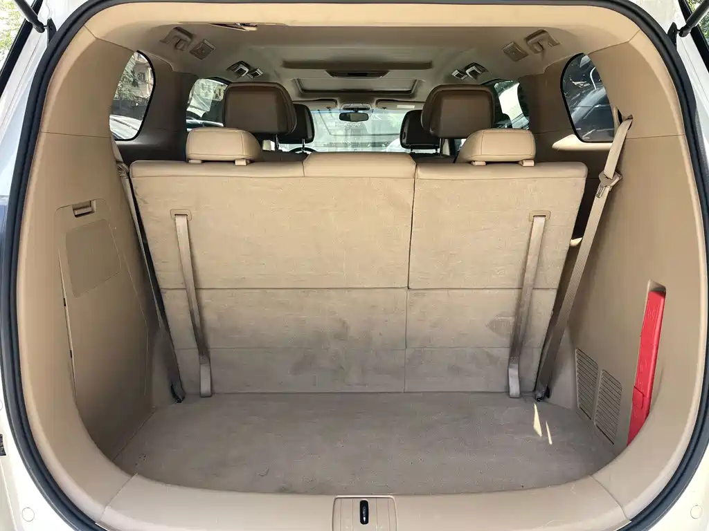 Buick GL8 — миниатюра 24