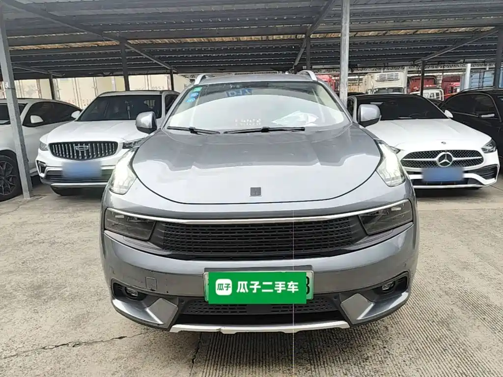 Lynk & Co 01 EM-P — миниатюра 3