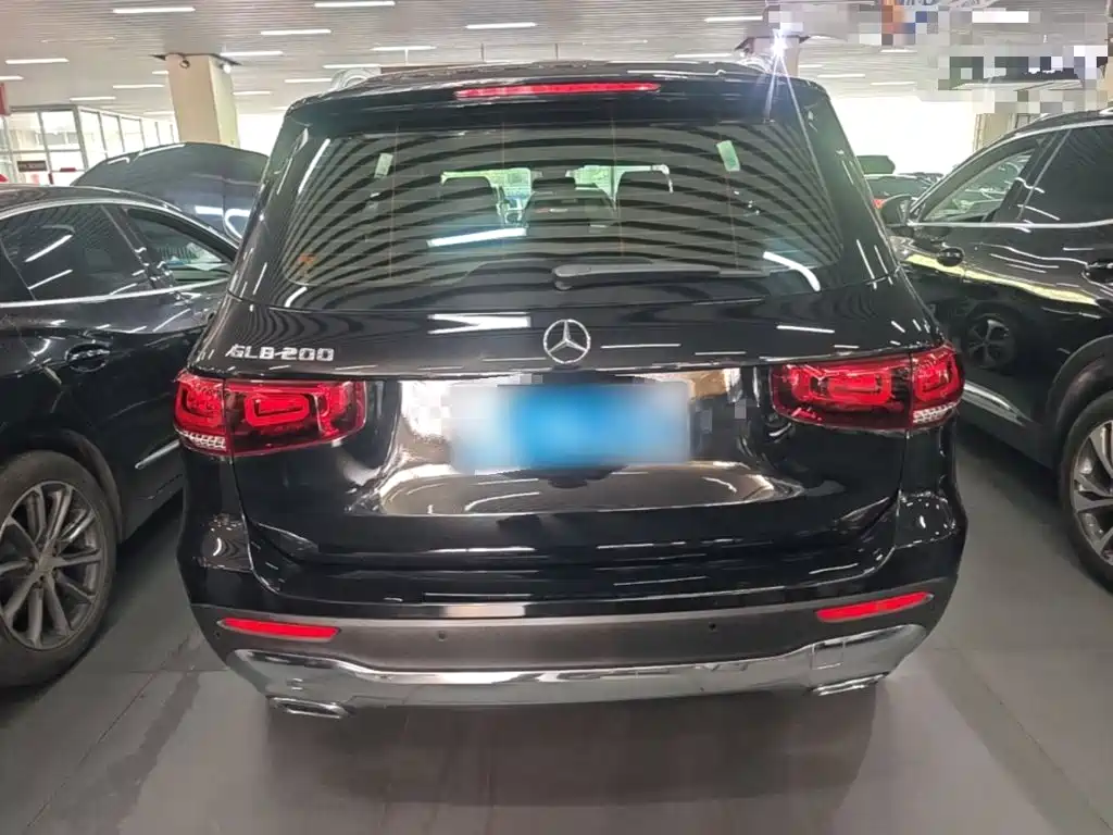 Mercedes-Benz GLB — миниатюра 6