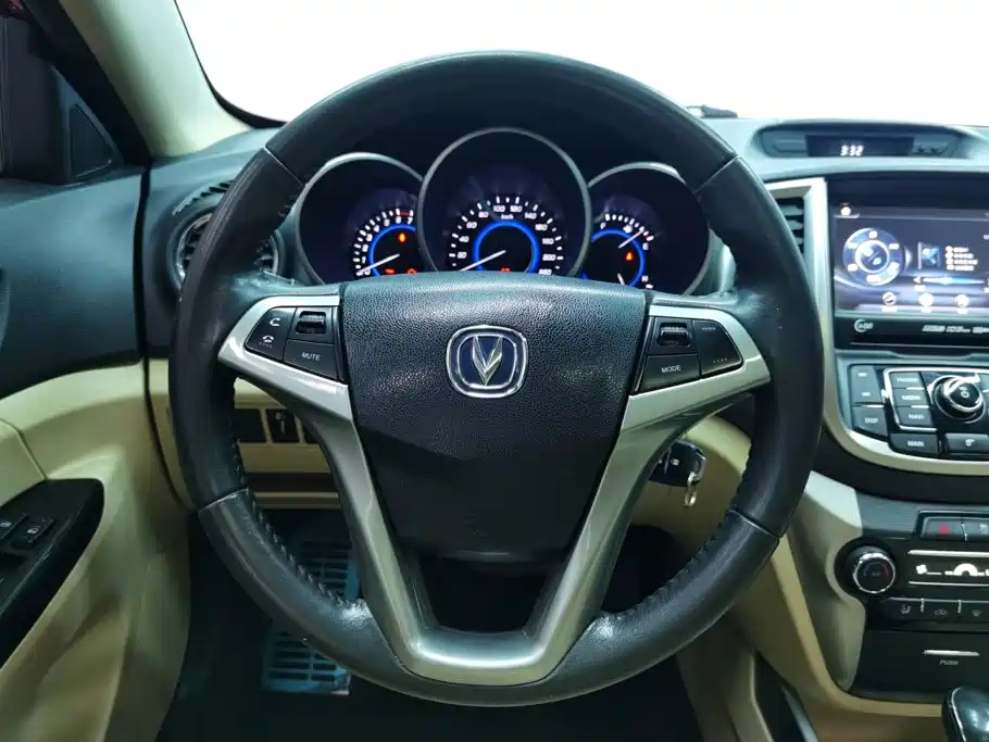 Changan Eado — миниатюра 15
