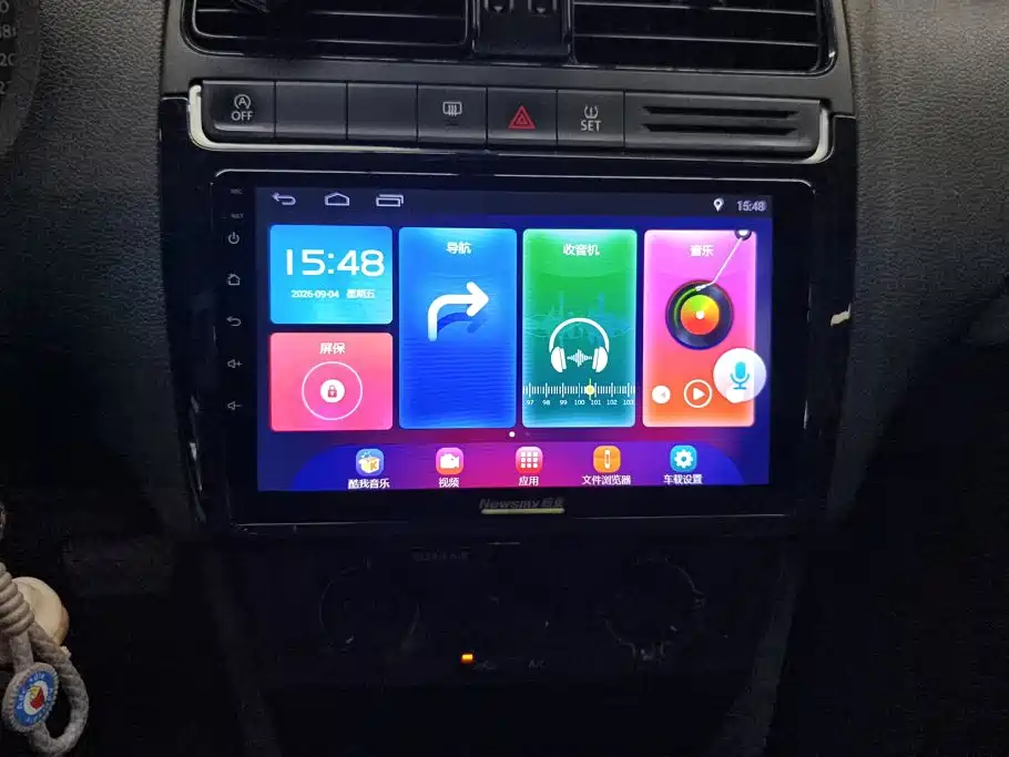 Volkswagen Polo — миниатюра 13